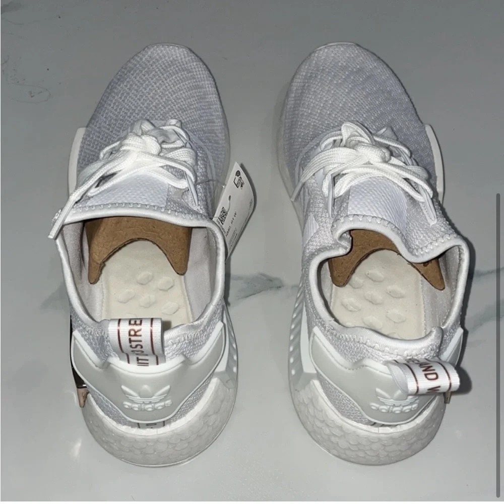 Adidas NMD R1 - Picture 3 of 4
